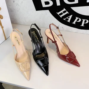 French Elegant And Fashionable V-Shaped Square Buckle Pointed High Heels For Women's Thin Heel Patent Leather Tripping Women's