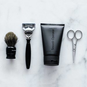 Premium 4-in-1 Men’s Grooming Kit