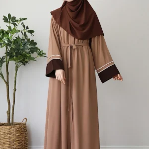 Middle Eastern Muslim Islamic women's patchwork long sleeved loose elegant temperament abaya robe skirt